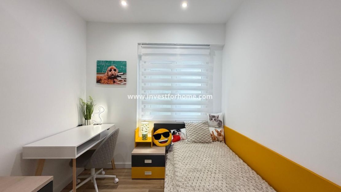Verkoop - Appartement - Torrevieja - Centro