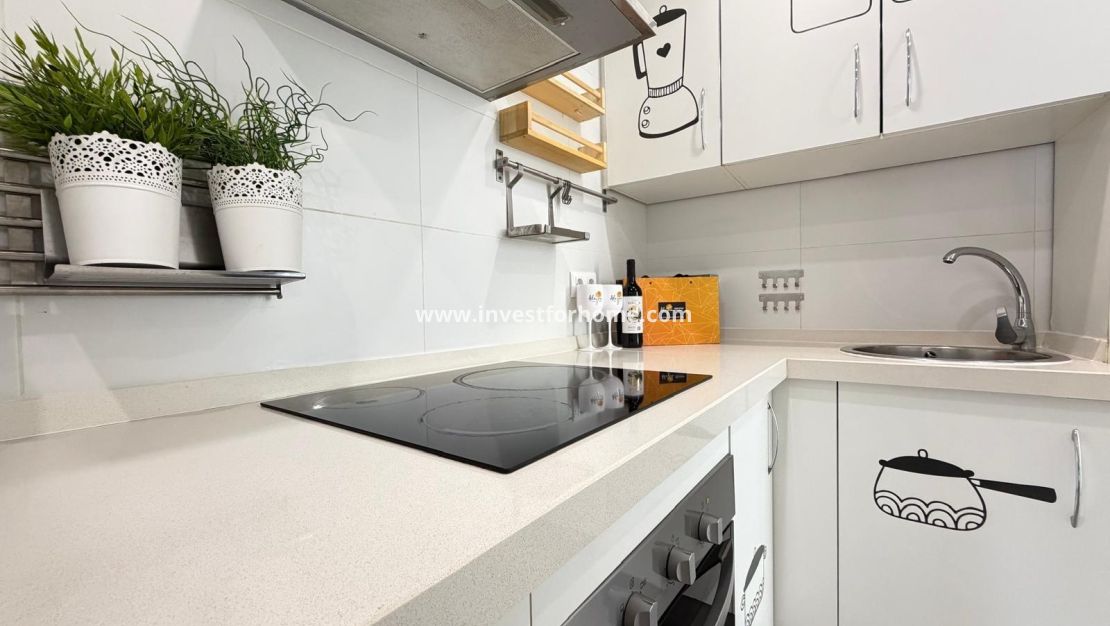 Verkoop - Appartement - Torrevieja - Centro