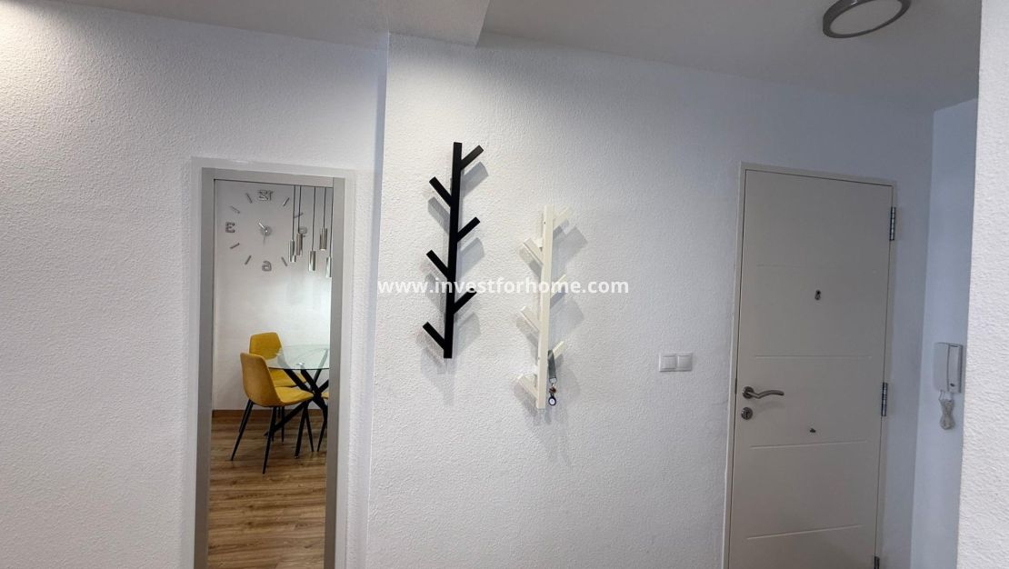 Verkoop - Appartement - Torrevieja - Centro