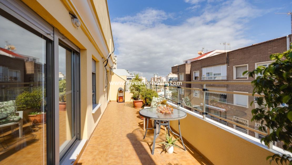 Verkoop - Appartement - Torrevieja - Centro