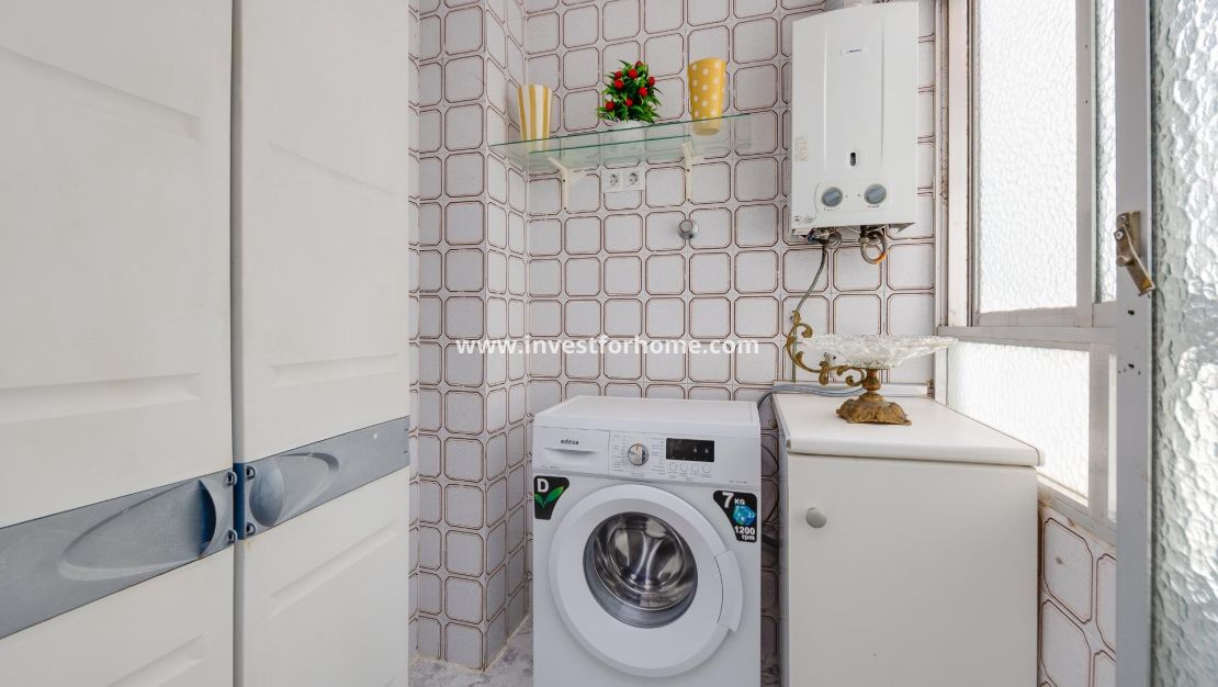 Verkoop - Appartement - Torrevieja - Centro