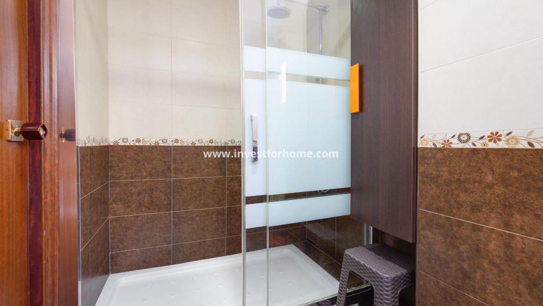 Verkoop - Appartement - Torrevieja - Centro