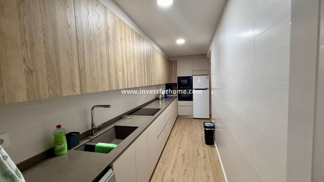 Verkoop - Appartement - Torrevieja - Centro