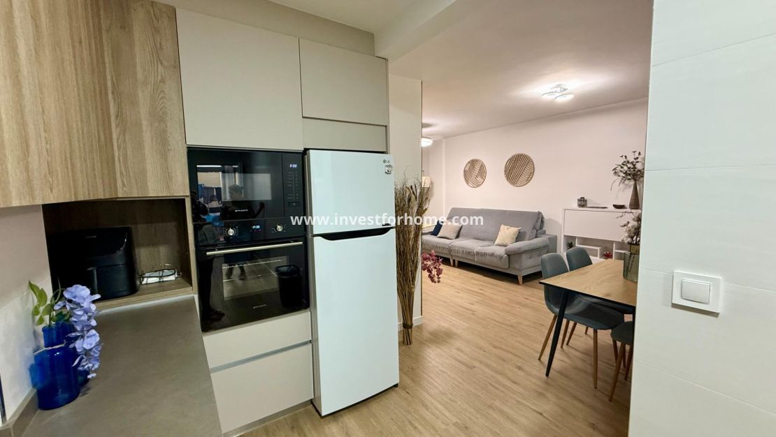 Verkoop - Appartement - Torrevieja - Centro