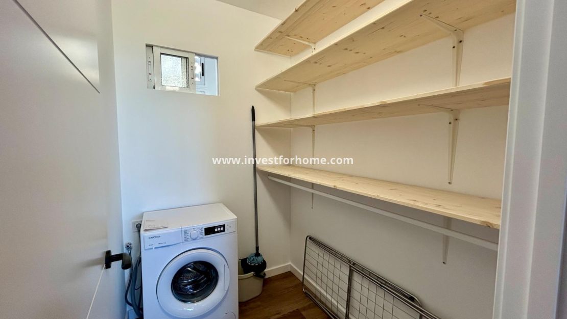 Verkoop - Appartement - Torrevieja - Centro