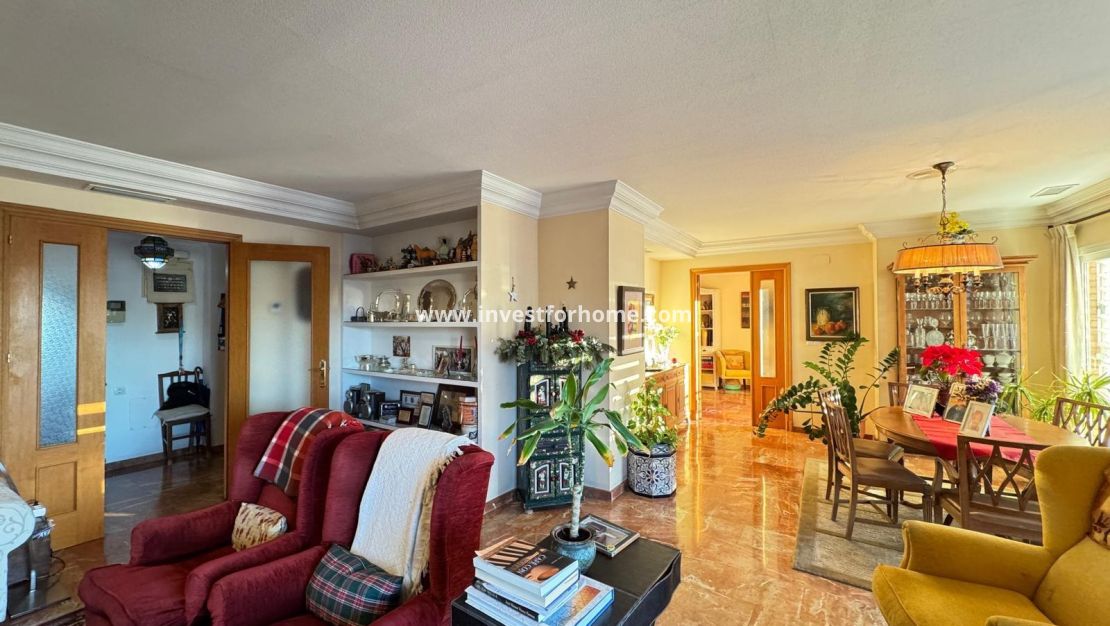 Verkoop - Appartement - Torrevieja - Centro