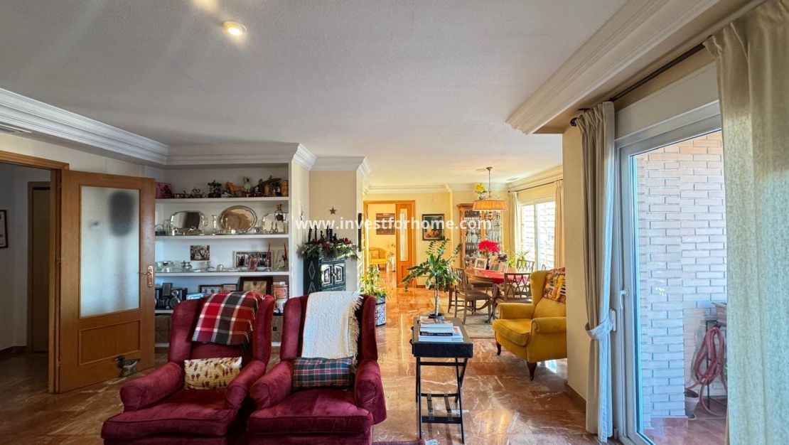 Verkoop - Appartement - Torrevieja - Centro