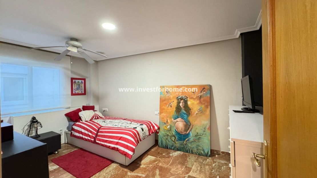 Verkoop - Appartement - Torrevieja - Centro