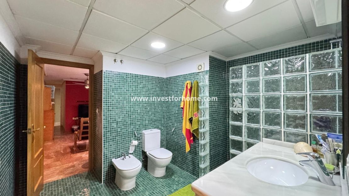 Verkoop - Appartement - Torrevieja - Centro