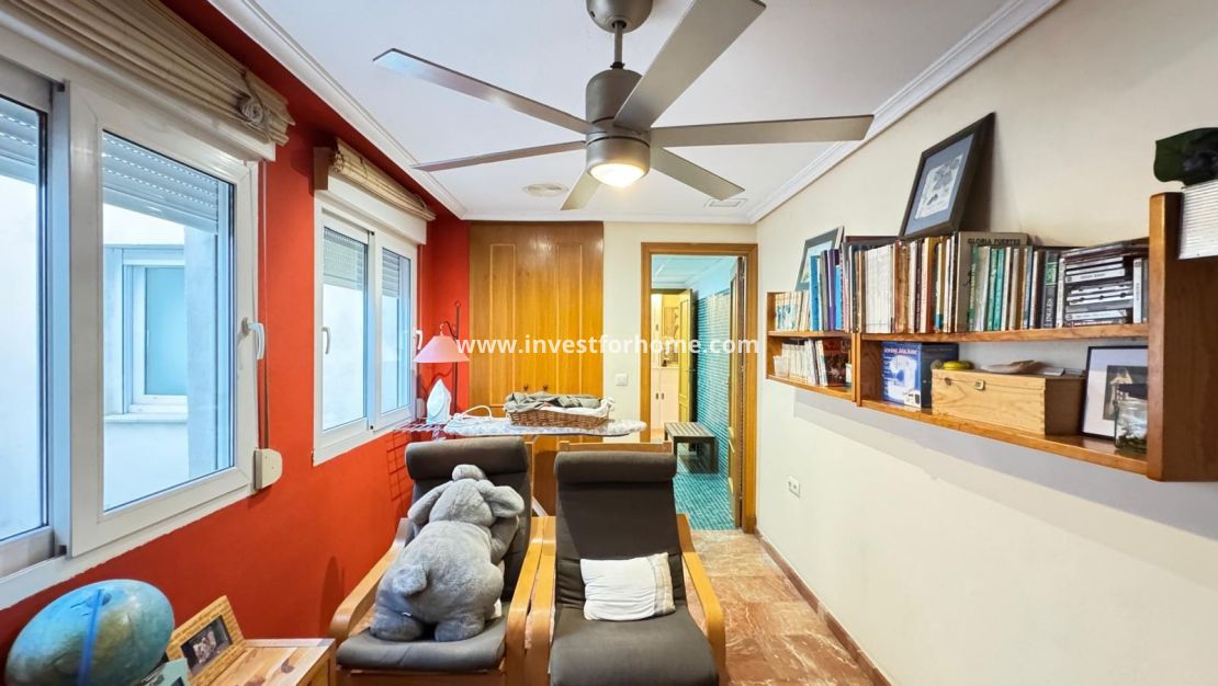 Verkoop - Appartement - Torrevieja - Centro