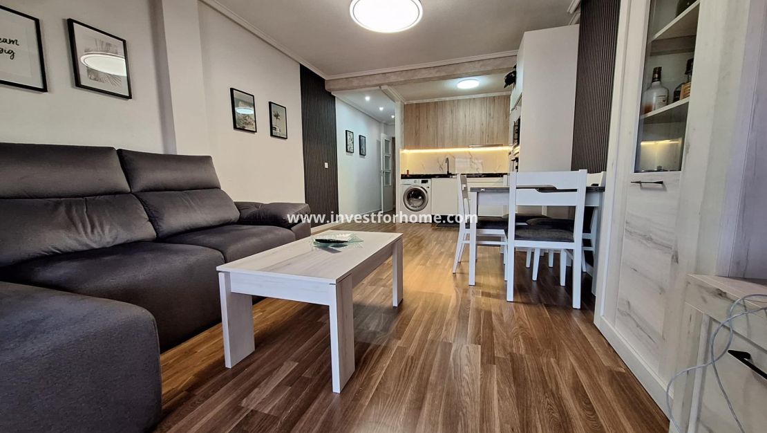 Verkoop - Appartement - Torrevieja - Centro