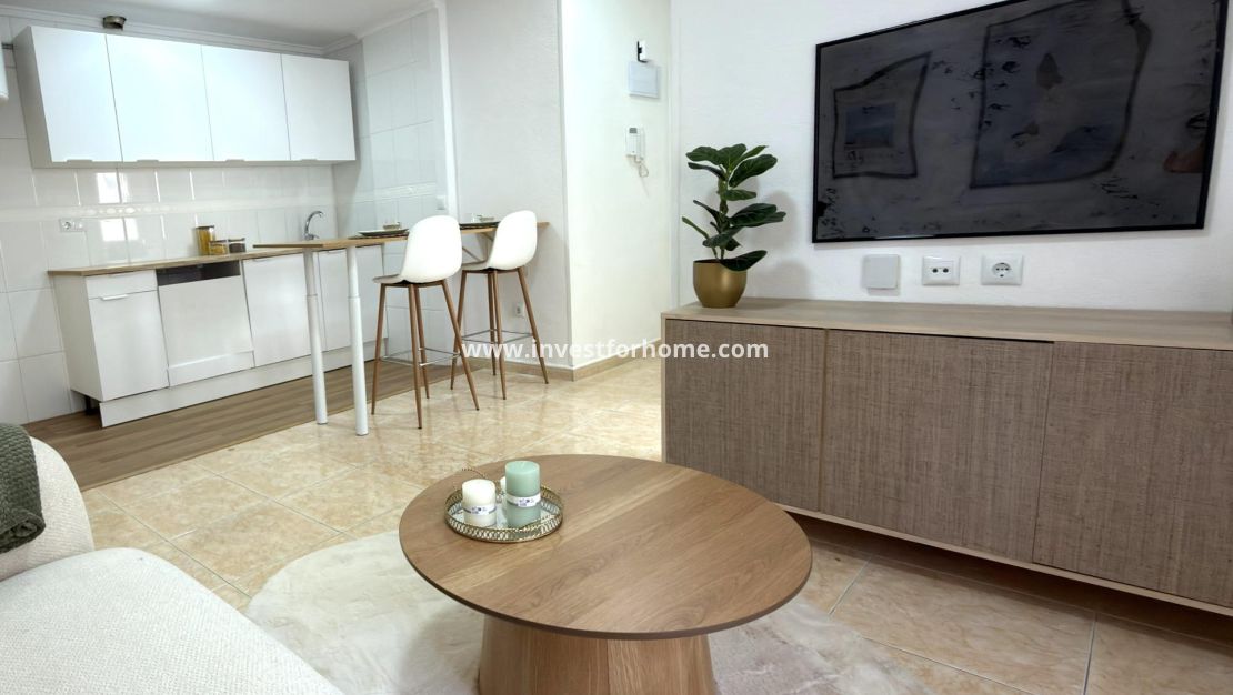 Verkoop - Appartement - Torrevieja - Centro
