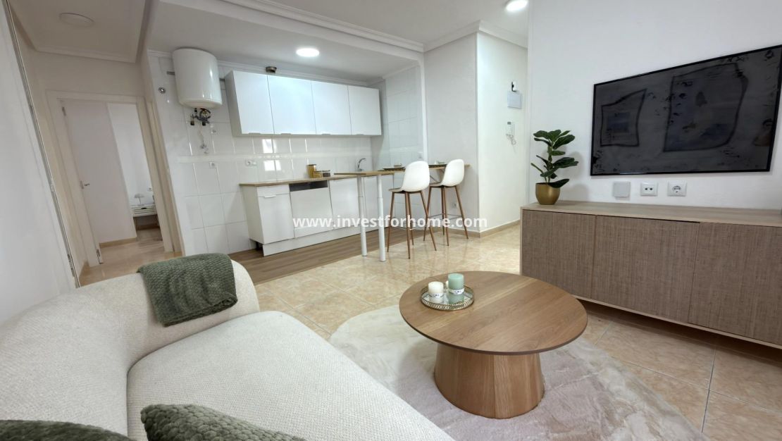 Verkoop - Appartement - Torrevieja - Centro