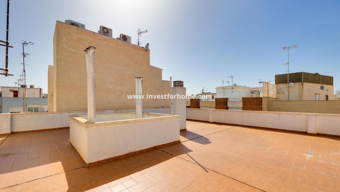 Verkoop - Appartement - Torrevieja - Centro