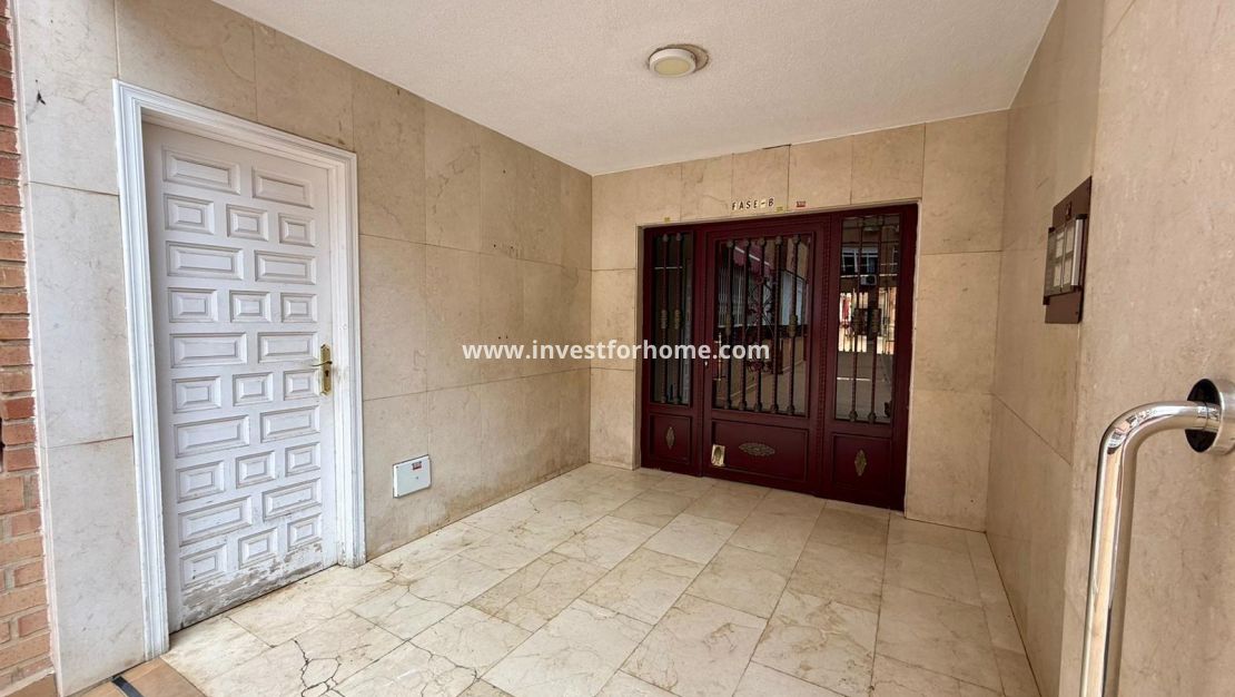 Verkoop - Appartement - Torrevieja - Centro