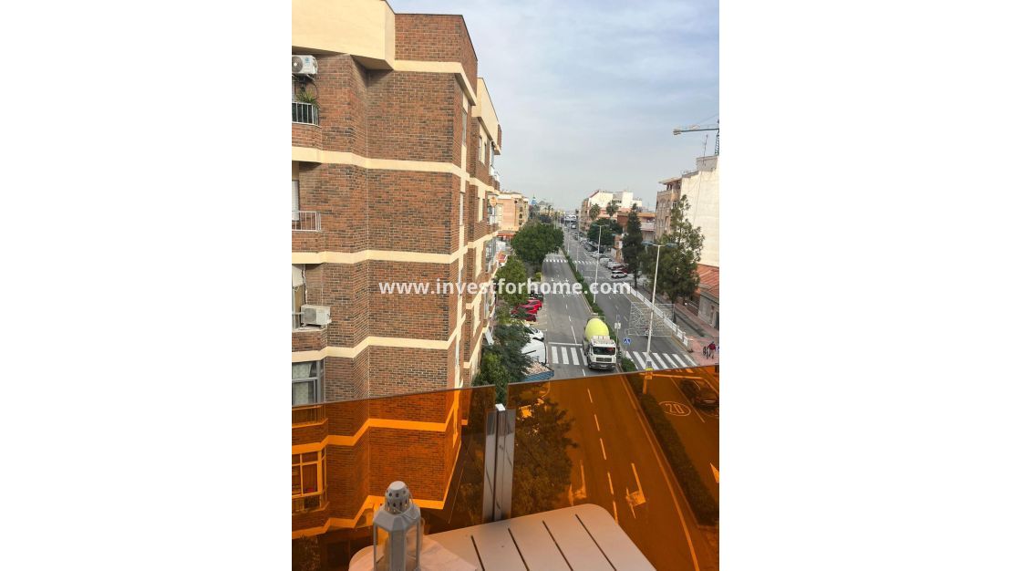 Verkoop - Appartement - Torrevieja - Centro