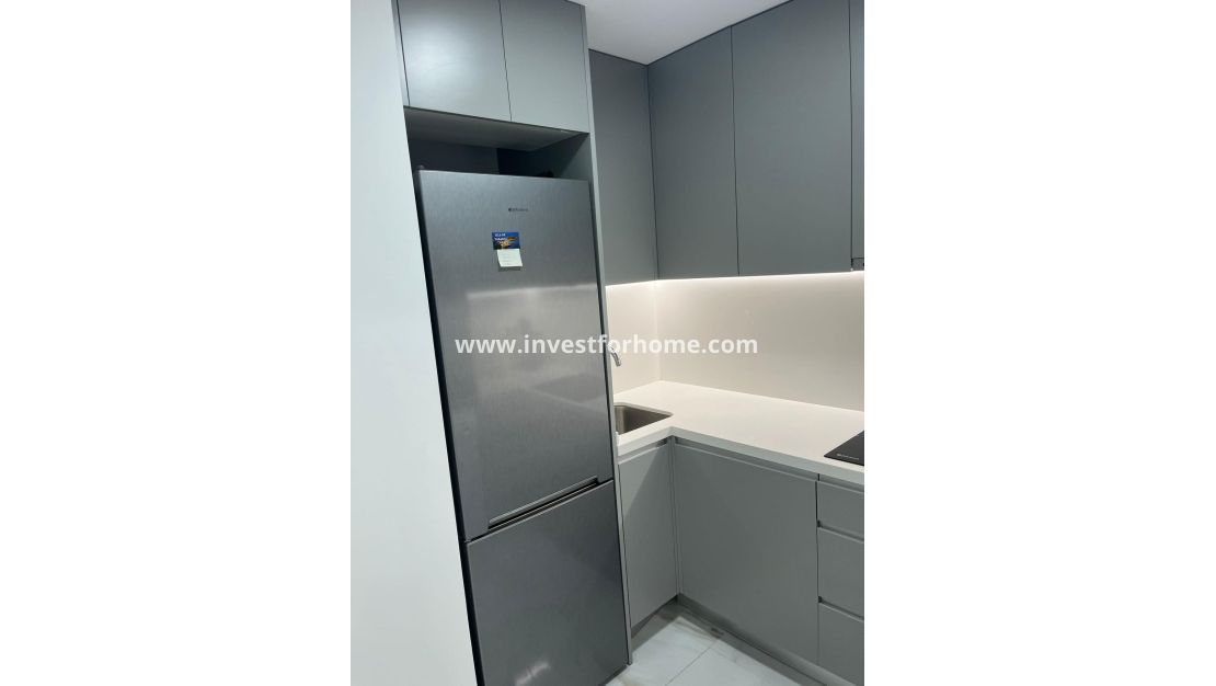 Verkoop - Appartement - Torrevieja - Centro