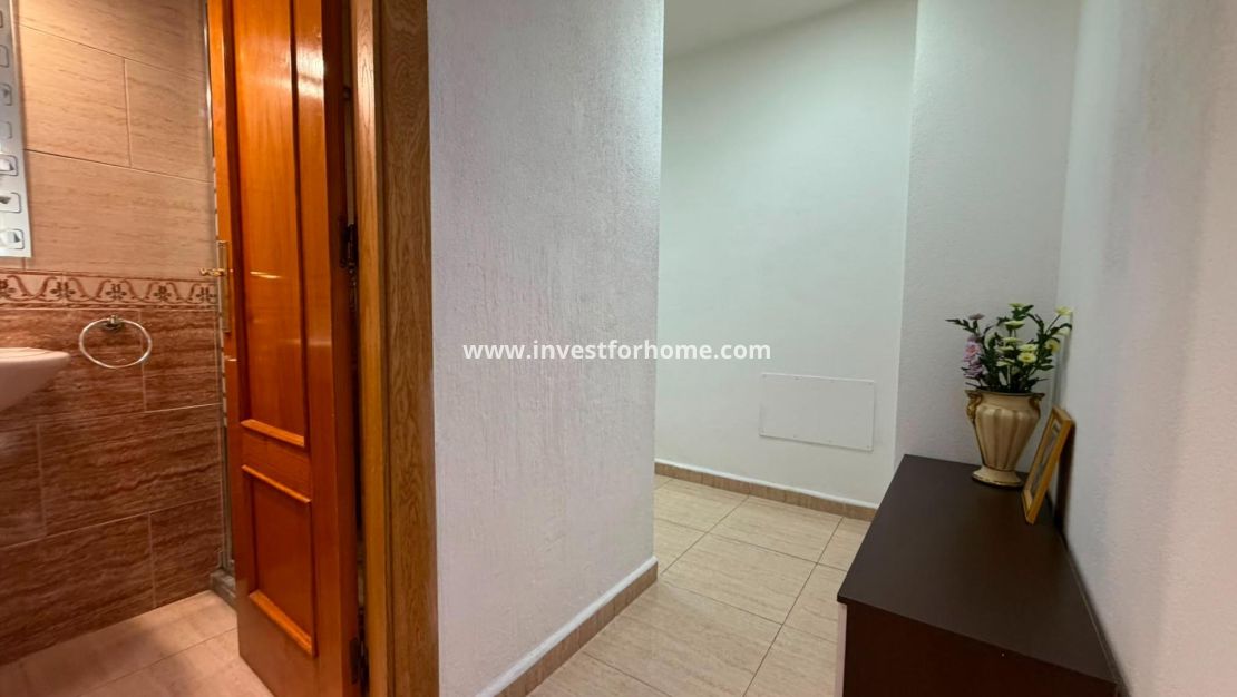 Verkoop - Appartement - Torrevieja - Centro