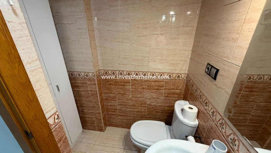 Verkoop - Appartement - Torrevieja - Centro