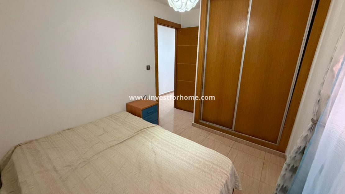 Verkoop - Appartement - Torrevieja - Centro