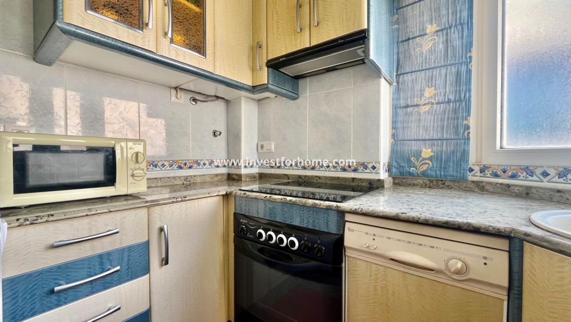 Verkoop - Appartement - Torrevieja - Centro