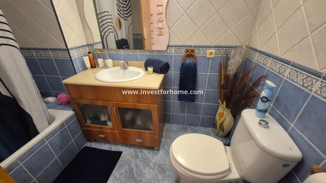 Verkoop - Appartement - Torrevieja - Centro