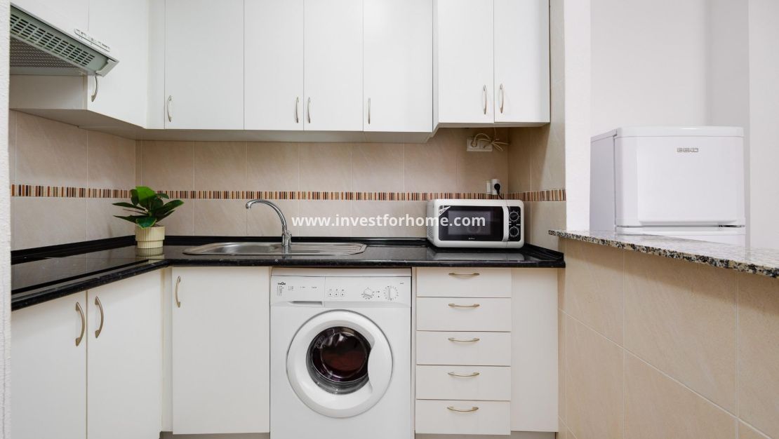 Verkoop - Appartement - Torrevieja - Centro