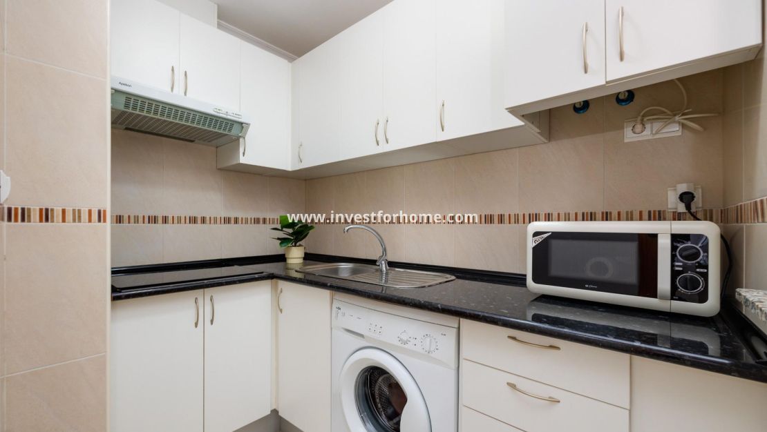 Verkoop - Appartement - Torrevieja - Centro