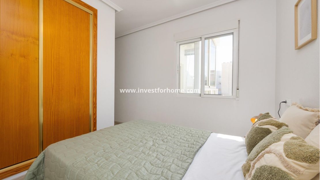 Verkoop - Appartement - Torrevieja - Centro