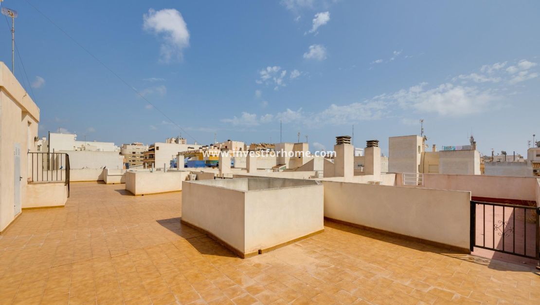 Verkoop - Appartement - Torrevieja - Centro