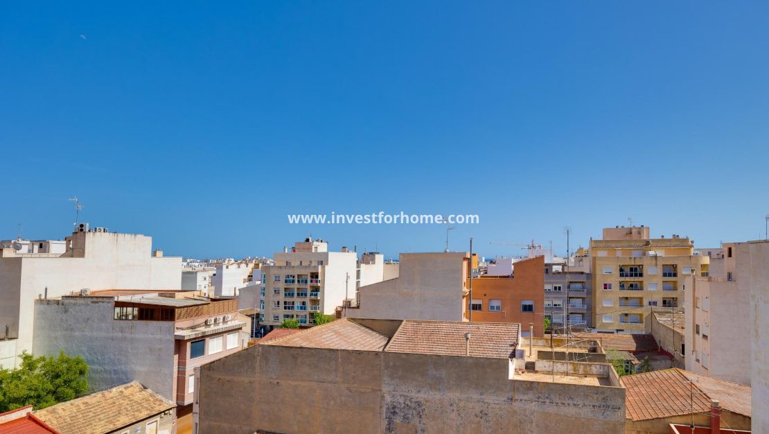 Verkoop - Appartement - Torrevieja - Centro