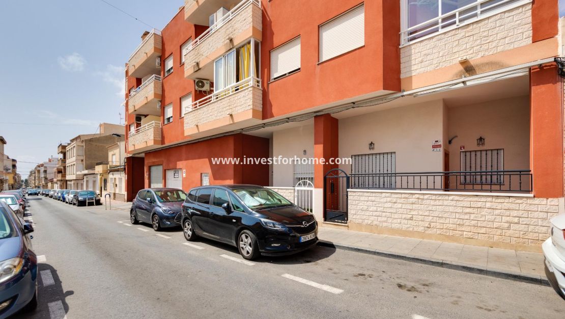 Verkoop - Appartement - Torrevieja - Centro