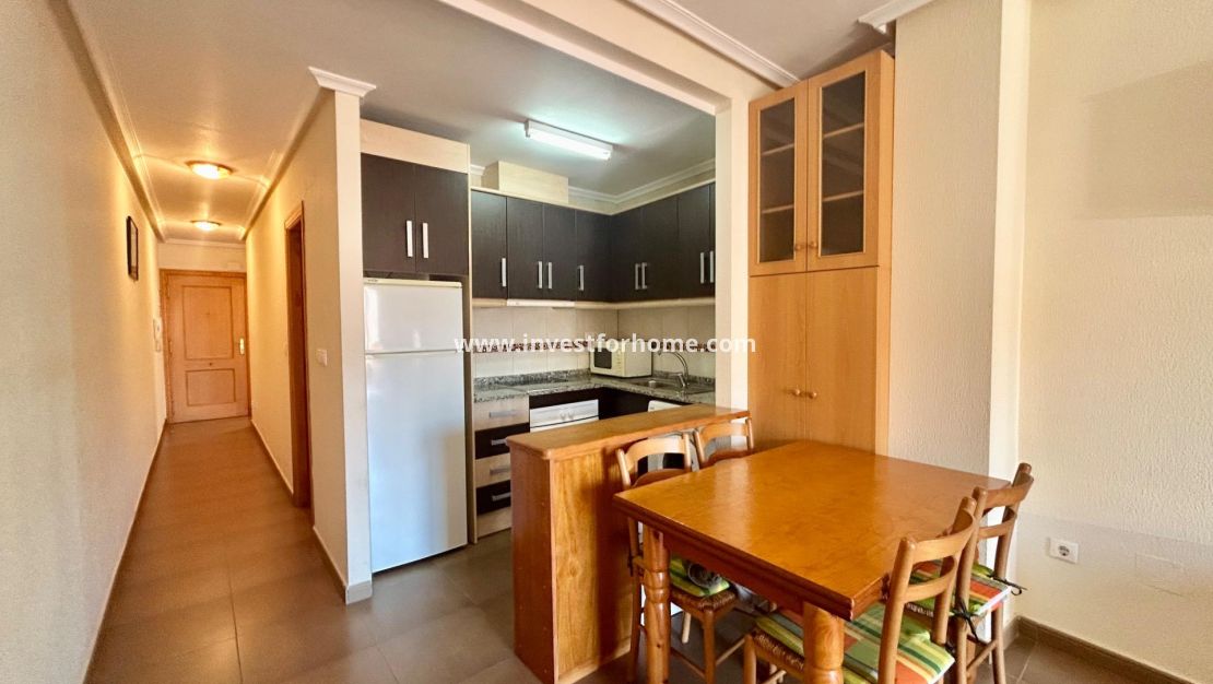 Verkoop - Appartement - Torrevieja - Centro