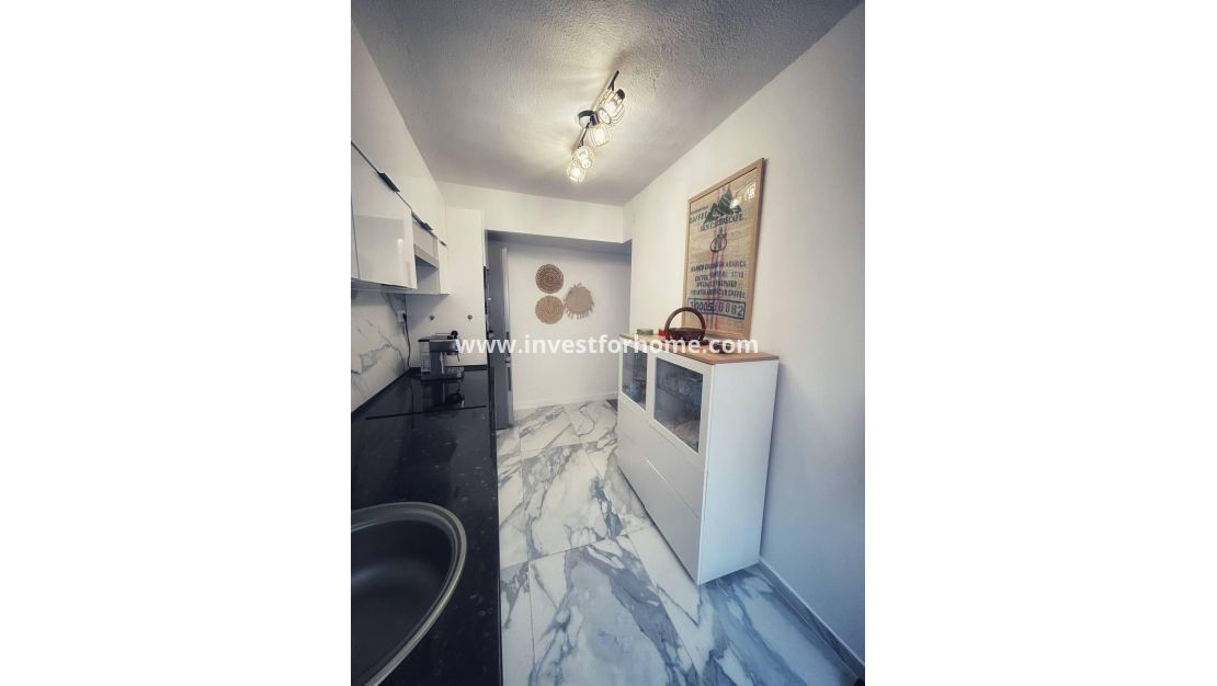 Verkoop - Appartement - Torrevieja - Centro