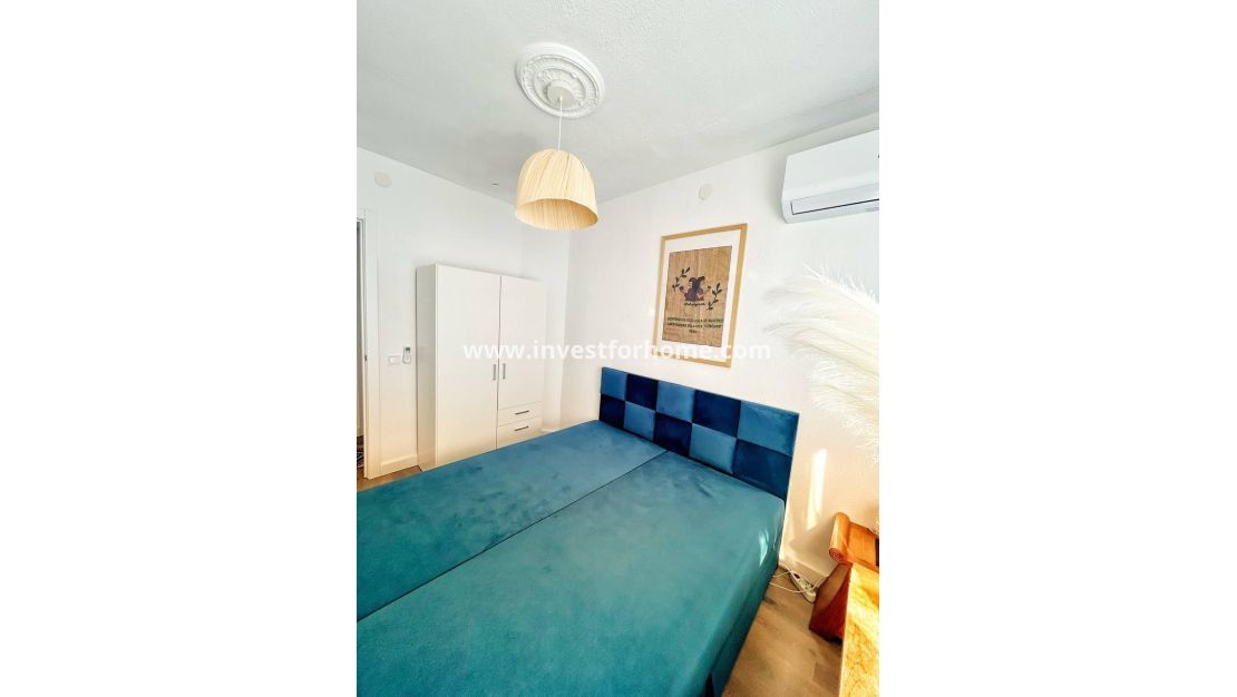 Verkoop - Appartement - Torrevieja - Centro