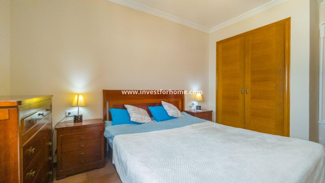 Verkoop - Appartement - Torrevieja - Centro