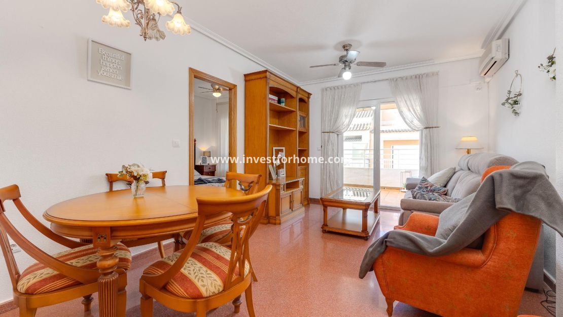 Verkoop - Appartement - Torrevieja - Centro