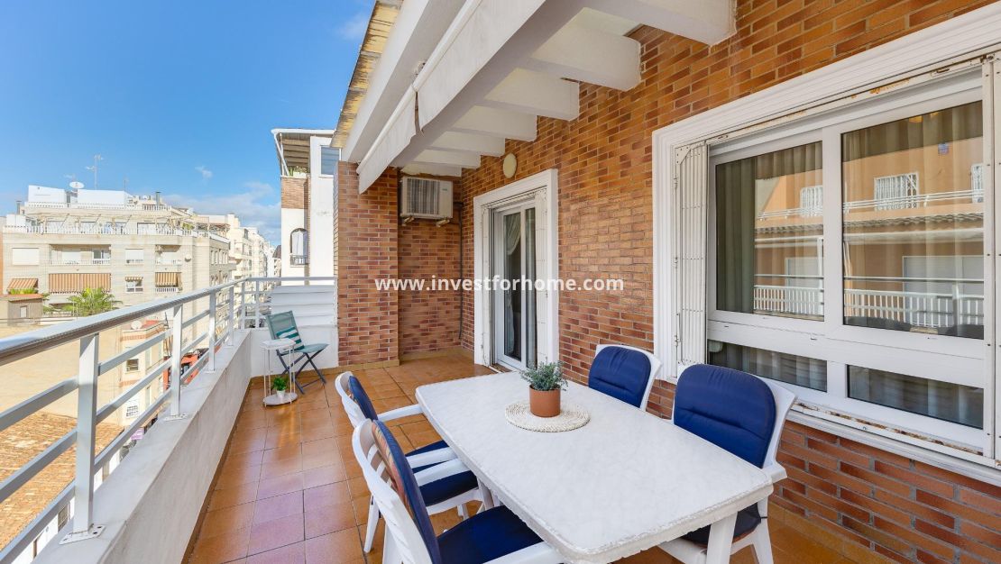 Verkoop - Appartement - Torrevieja - Centro