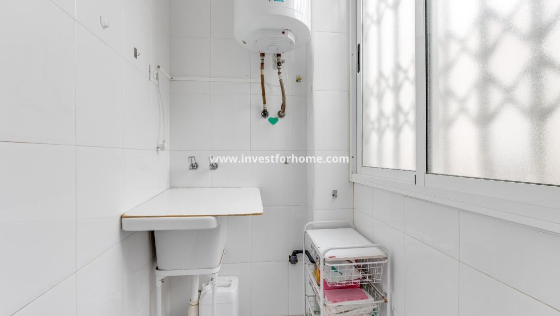 Verkoop - Appartement - Torrevieja - Centro