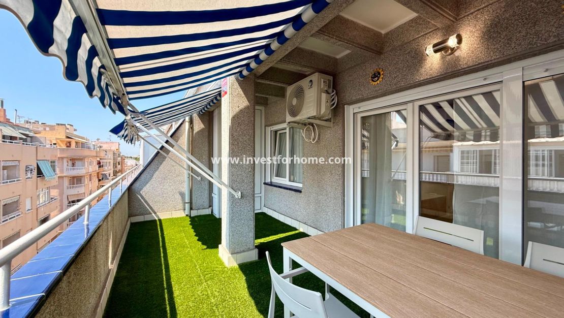 Verkoop - Appartement - Torrevieja - Centro
