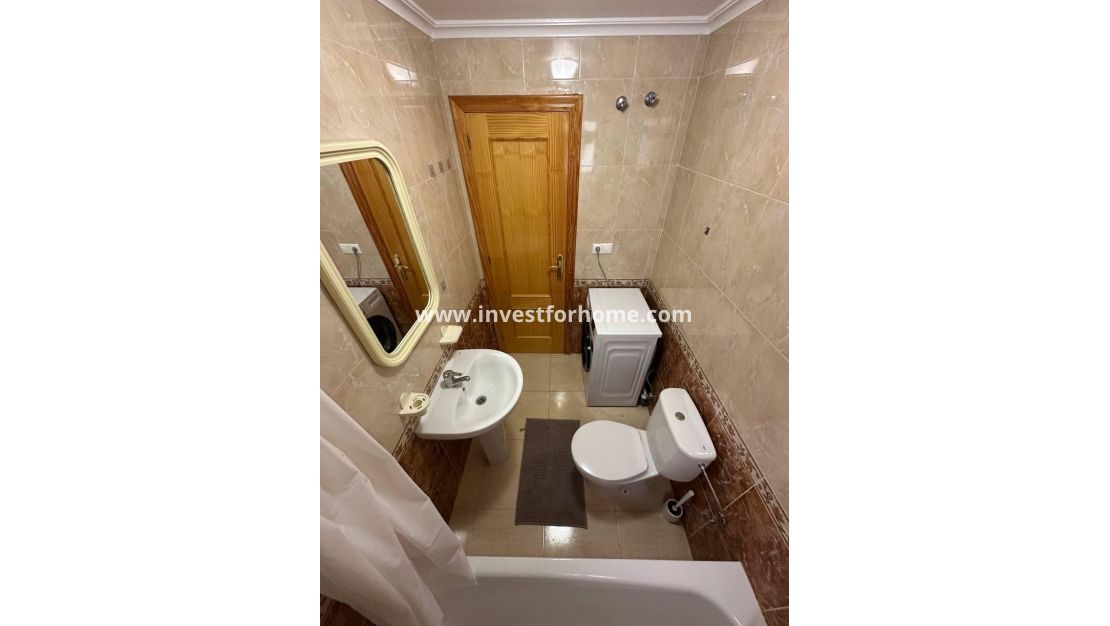 Verkoop - Appartement - Torrevieja - Centro