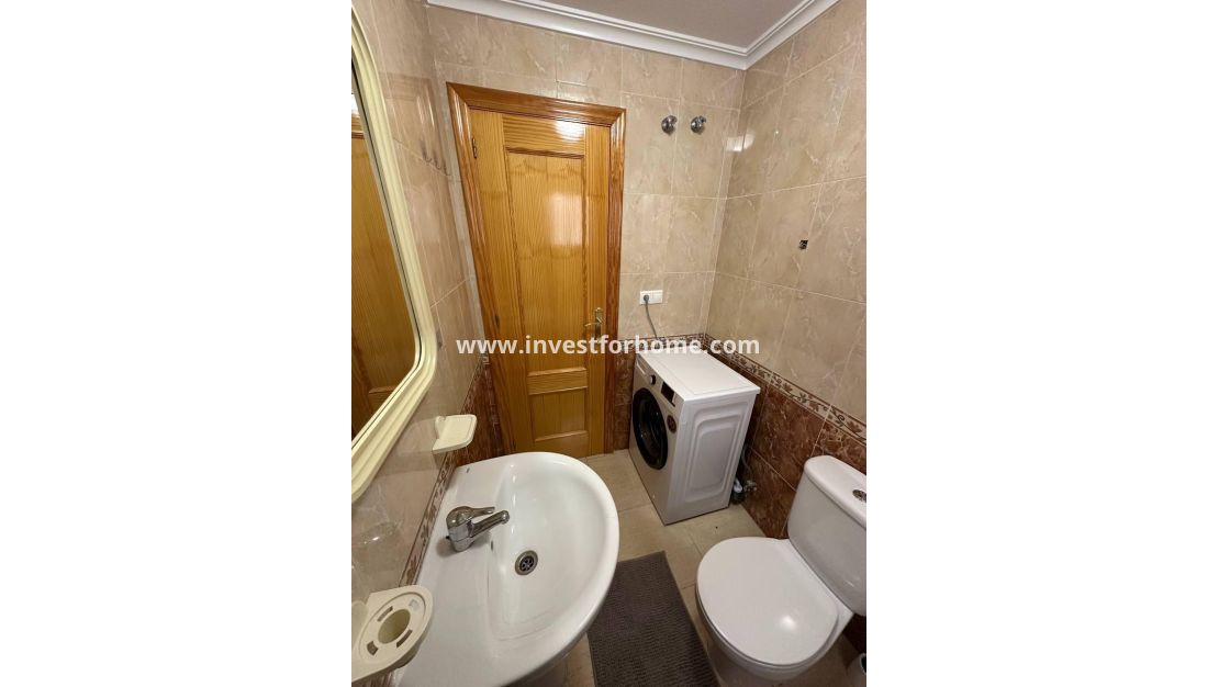 Verkoop - Appartement - Torrevieja - Centro