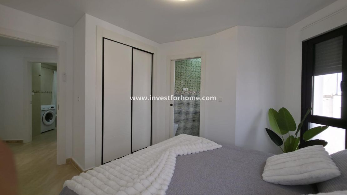 Verkoop - Appartement - Torrevieja - Centro