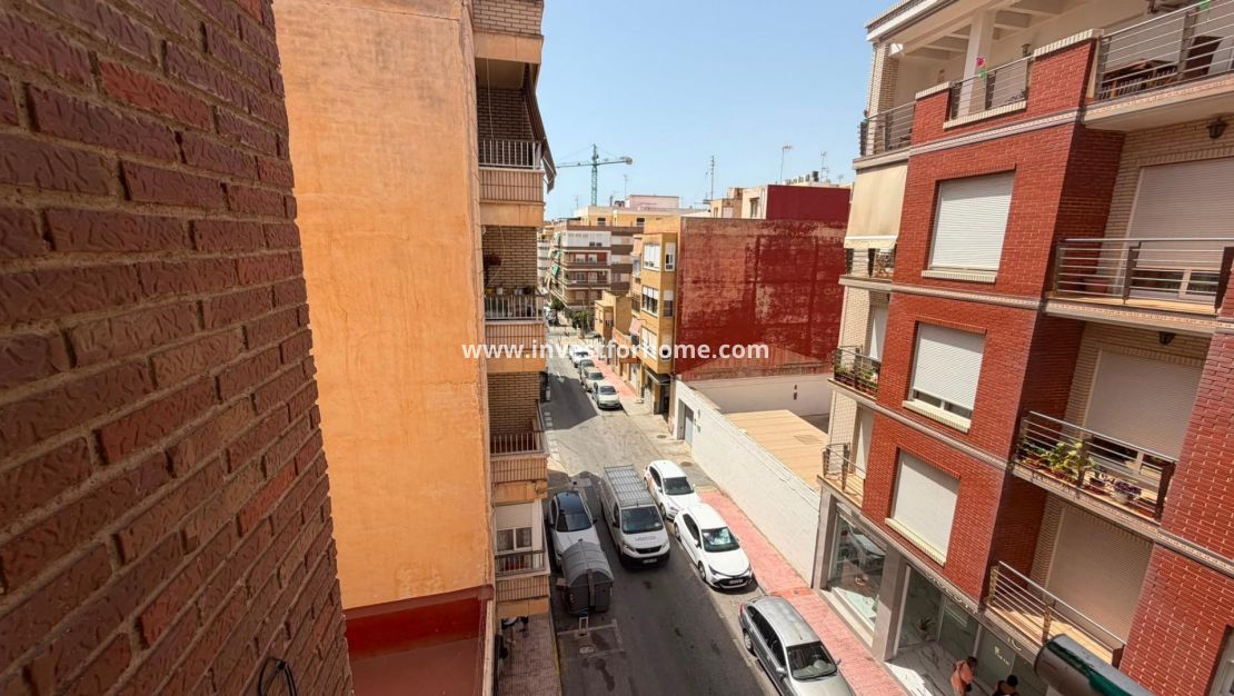Verkoop - Appartement - Torrevieja - Centro