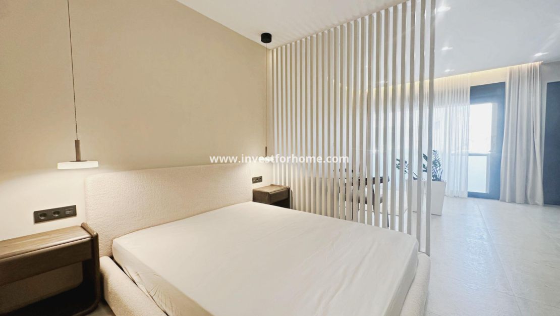 Verkoop - Appartement - Torrevieja - Centro