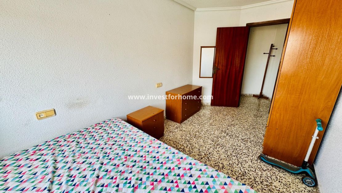 Verkoop - Appartement - Torrevieja - Centro