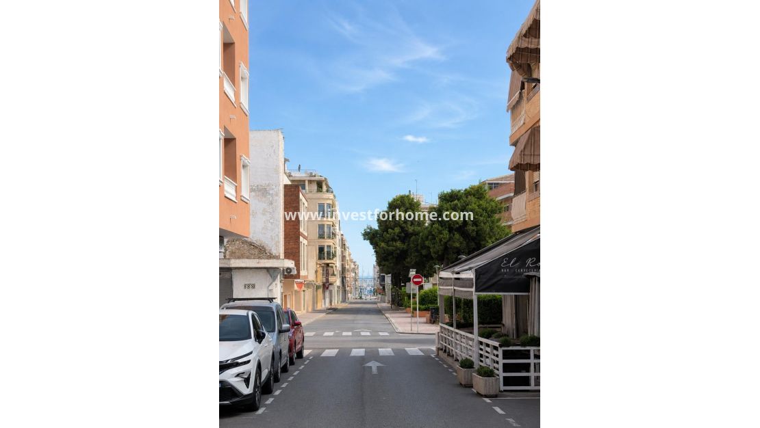 Verkoop - Appartement - Torrevieja - Centro