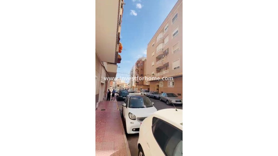 Verkoop - Appartement - Torrevieja - Centro