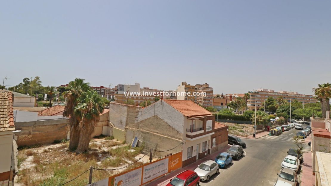 Verkoop - Appartement - Torrevieja - Centro
