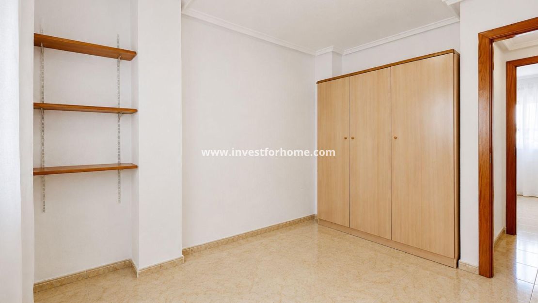Verkoop - Appartement - Torrevieja - Centro